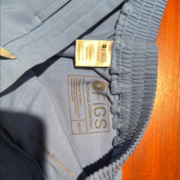 Figs bundle - Picture 9 of 12